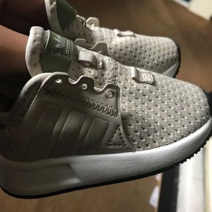 Toddler adidas size 5k